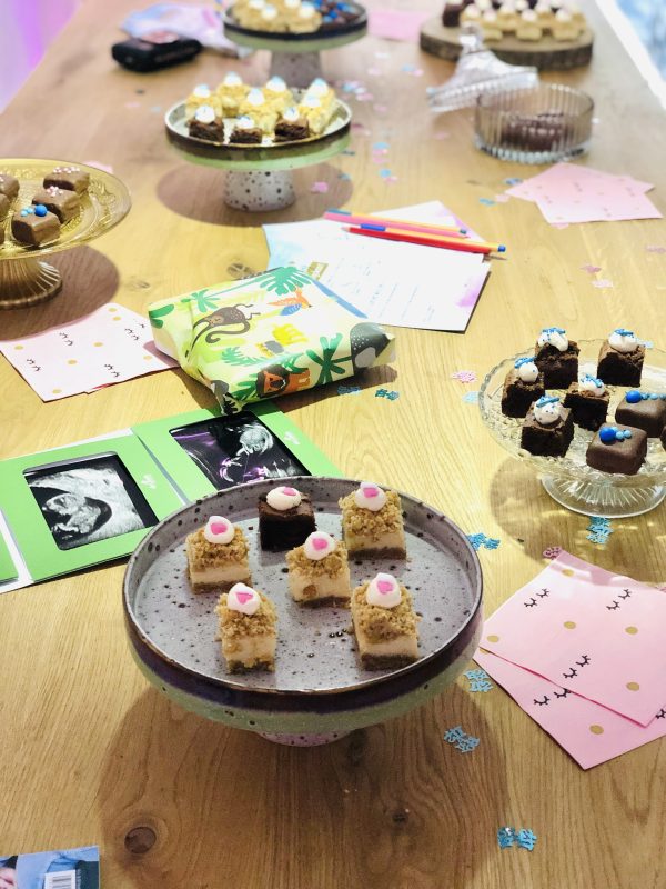 Gender Reveal brownies